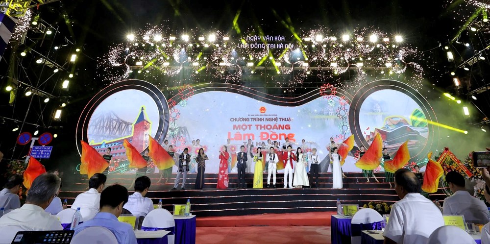 Lan tỏa bản sắc, kết nối nghĩa tình hai miền đất - ảnh 5