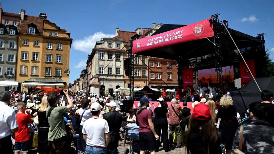Kể câu chuyện Việt Nam ở thành cổ Warsaw - ảnh 8