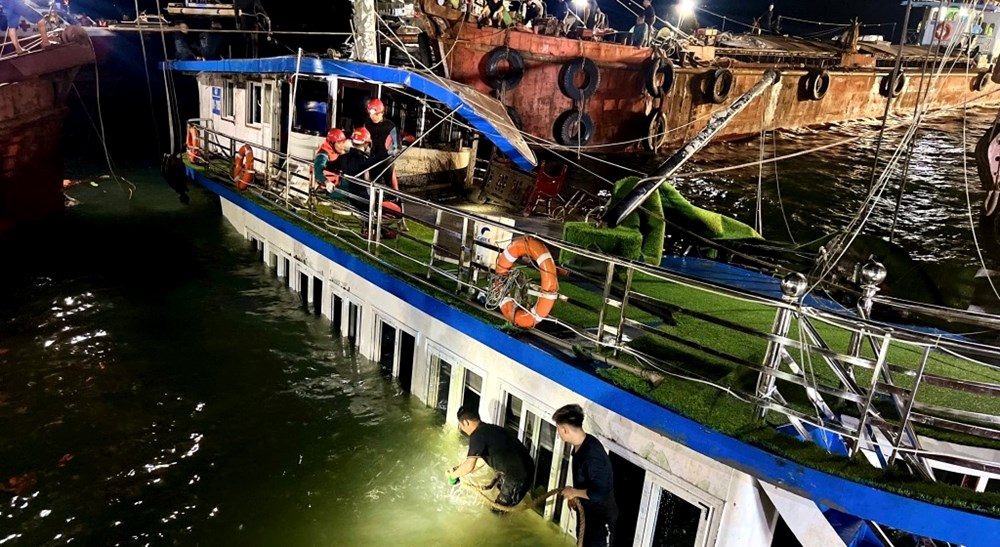 Quảng Ninh: Tạm dừng cấp phép rời cảng đối với tàu khách - ảnh 1