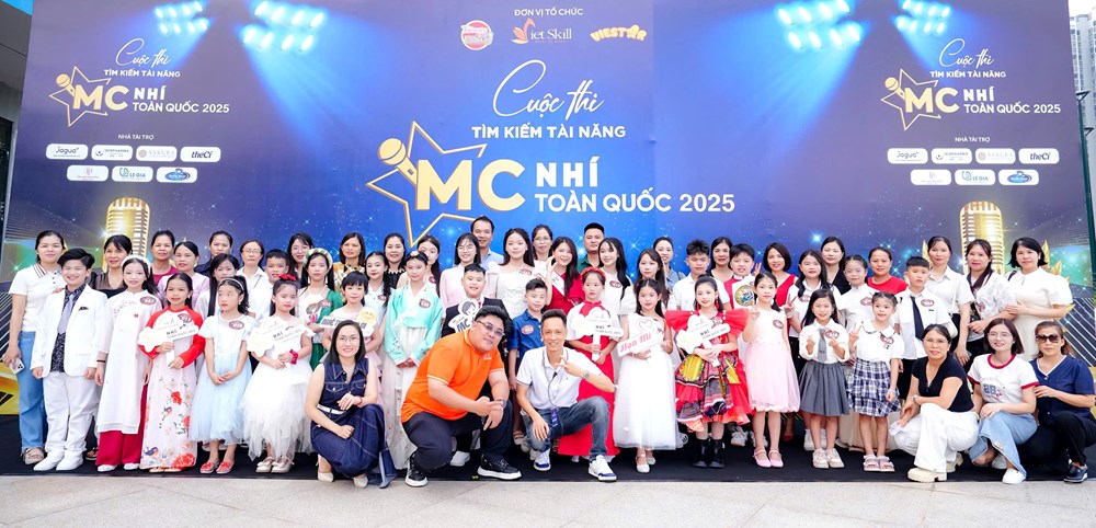 MC nhí toàn quốc 2025 gây ấn tượng với chủ đề “Kỷ nguyên vươn mình” - ảnh 5