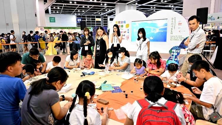 Hội chợ sách Hồng Kông lần thứ 35: Thu hút 890.000 lượt khách tham quan - ảnh 3