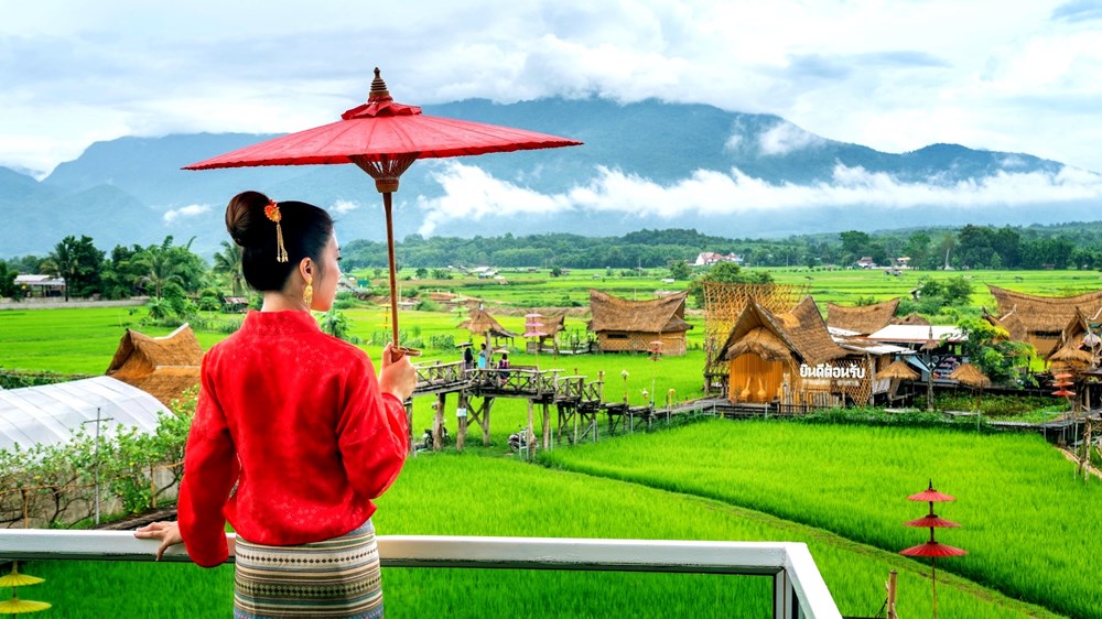 Căng thẳng trong khu vực, Việt Nam tiếp tục nổi lên như một điểm đến an toàn - ảnh 3