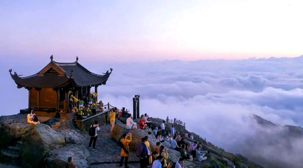 Quảng Ninh: Đánh thức giá trị di sản văn hoá để kiến tạo tương lai du lịch - ảnh 1