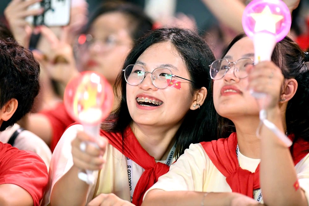 Thổi bùng ngọn lửa tình yêu nước - ảnh 4