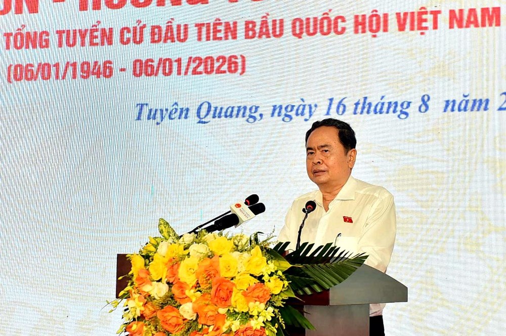 Quốc hội tổ chức chương trình “Trở về nguồn - hướng tới tương lai” - ảnh 2