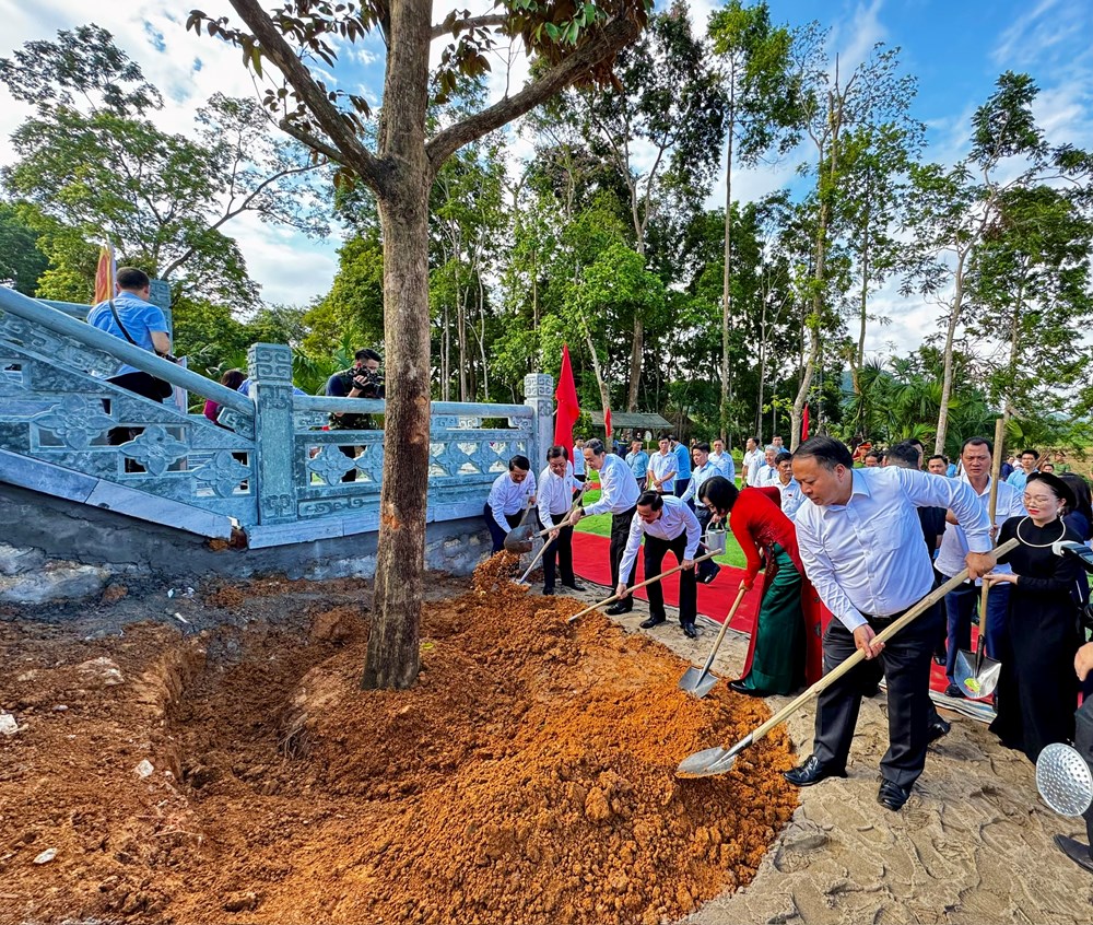 Khánh thành Nhà tưởng niệm Chủ tịch Tôn Đức Thắng tại Tuyên Quang - ảnh 4