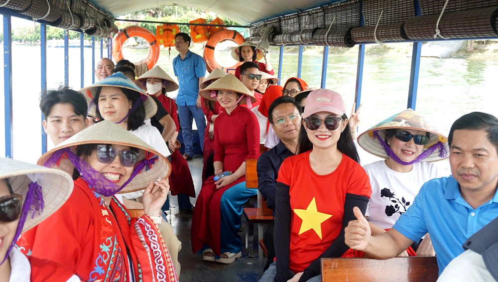 Hương Sơn trên hành trình kiến tạo điểm đến bốn mùa của Thủ đô - ảnh 4