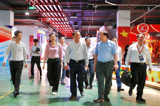 Bộ VHTTDL họp rà soát công tác tổ chức các sự kiện Đại lễ A80 - ảnh 2