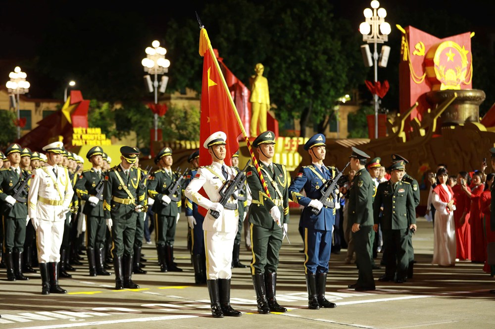 Trước giờ tổng duyệt diễu binh, diễu hành A80 - ảnh 8
