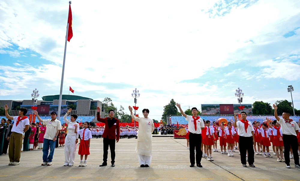 Dư âm tuyệt vời sau chương trình Tổng duyệt A80 thành công - ảnh 7