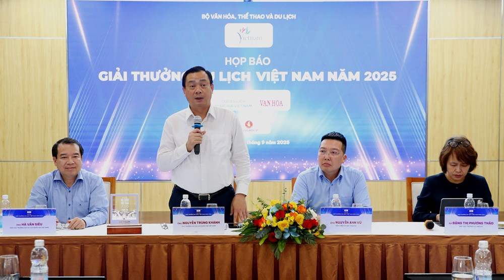 Tôn vinh 115 doanh nghiệp, đơn vị tiêu biểu của ngành - ảnh 1