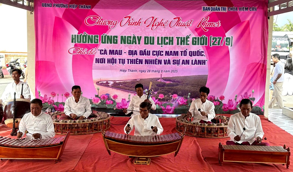 Khẳng định bản sắc và tầm nhìn phát triển bền vững - ảnh 4