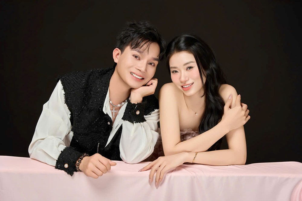 MV “Trạm hoàng hôn” - Câu chuyện tình ngọt ngào của ca sĩ Ji-hu - ảnh 1