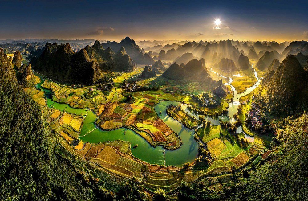 Việt Nam - Điểm đến hàng đầu châu Á năm 2025 - ảnh 1