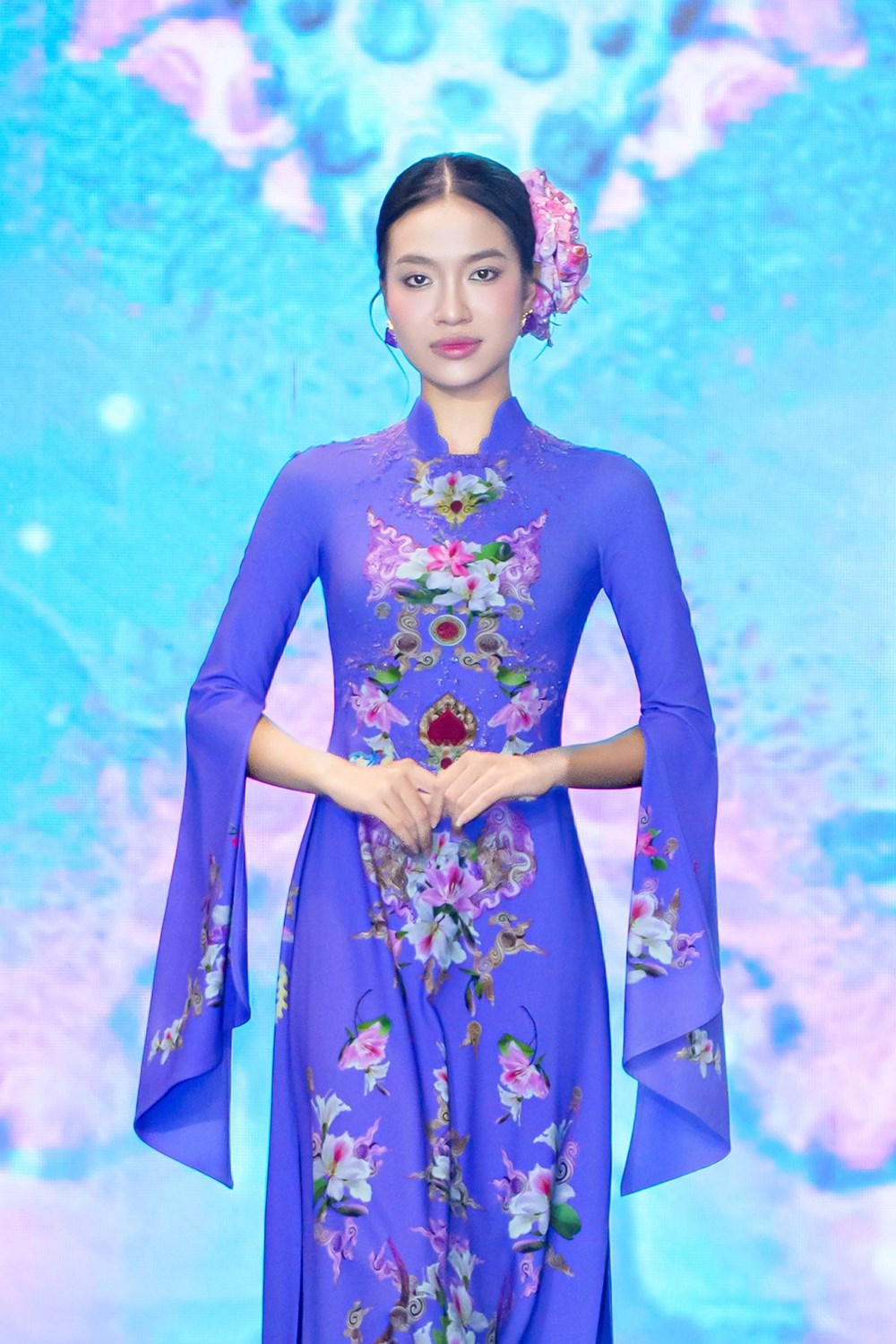 Tôn vinh văn hóa và sản phẩm thời trang Việt - ảnh 3