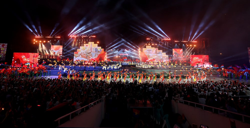 “Cảm hứng Việt” - tiếp lửa sáng tạo cho những người làm báo chiến sĩ - ảnh 1