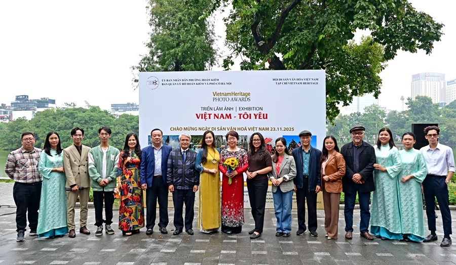 Hành trình cảm xúc trong triển lãm ảnh “Việt Nam - Tôi yêu” - ảnh 1