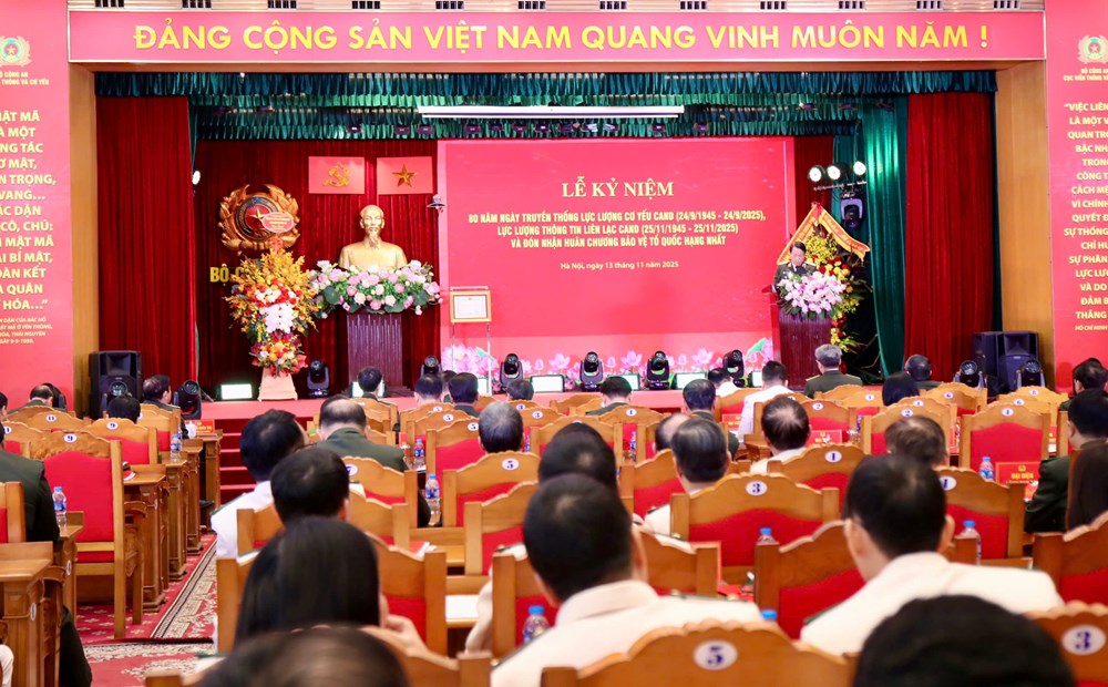 80 năm ngày truyền thống lực lượng Cơ yếu và Thông tin liên lạc Công an Nhân dân - ảnh 4