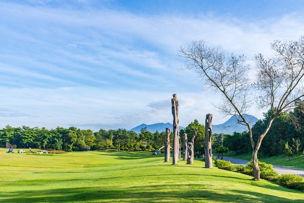 Đối thoại với nghệ thuật giữa thiên nhiên - ảnh 10