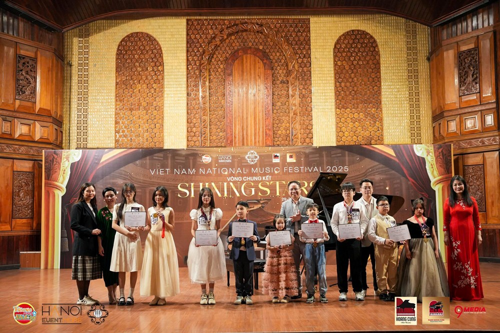 Những khoảnh khắc rực sáng tại Vietnam National Music Festival 2025 - ảnh 1