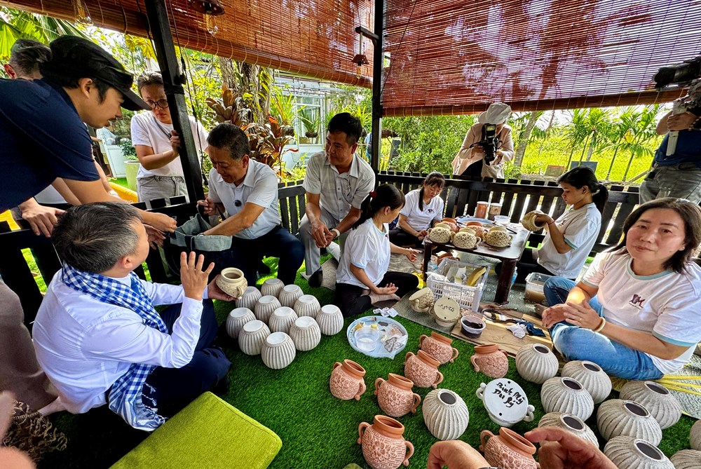 “Đánh thức” du lịch làng nghề ở Nam Bộ - ảnh 4