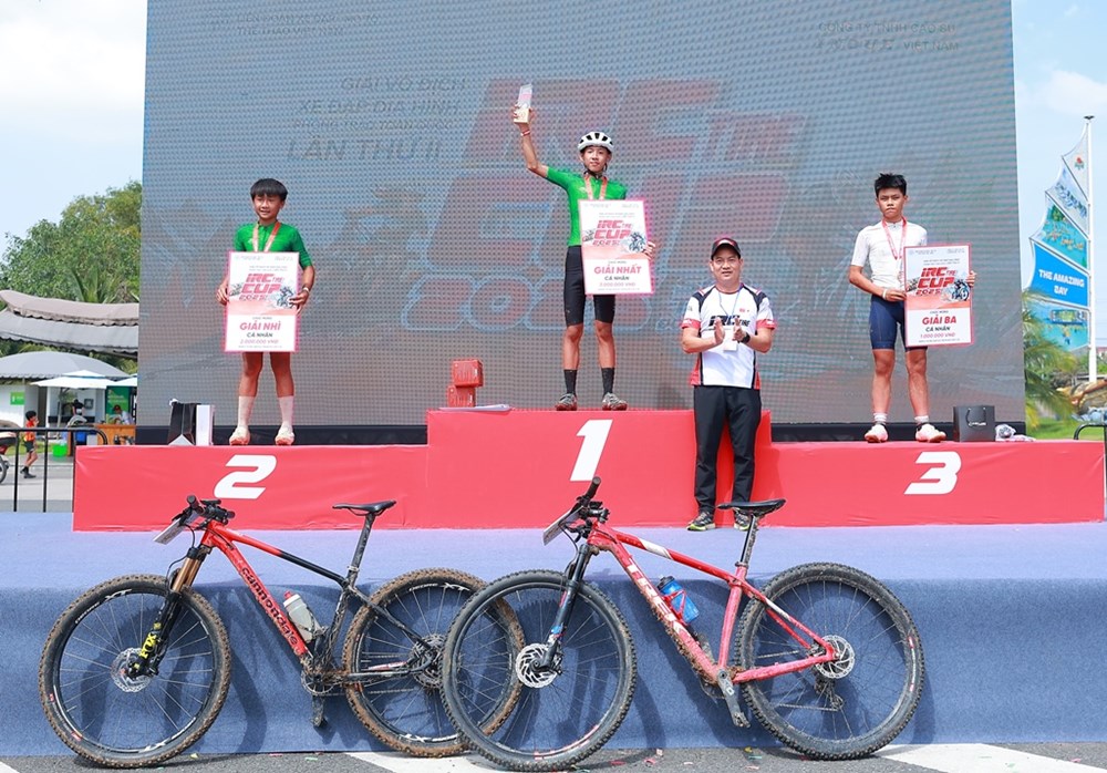 Cuộc so tài kịch tính trên cung đường Sơn Tiên - ảnh 4