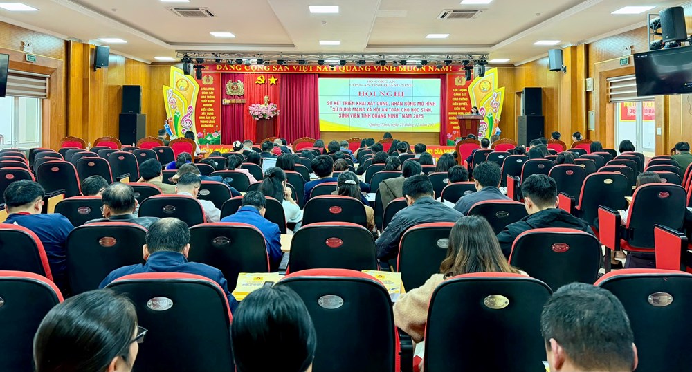 Quảng Ninh nhân rộng mô hình sử dụng mạng xã hội an toàn cho học sinh, sinh viên - ảnh 1