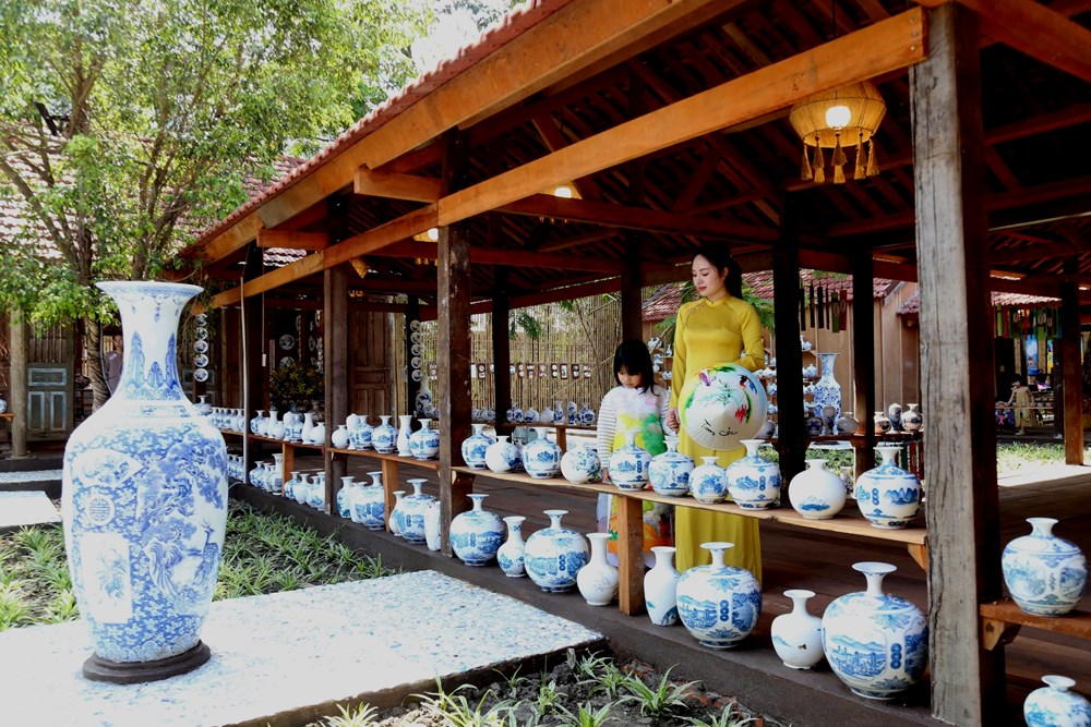 Ninh Bình: Biến nguồn lực văn hóa thành thương hiệu phát triển tầm khu vực - ảnh 3