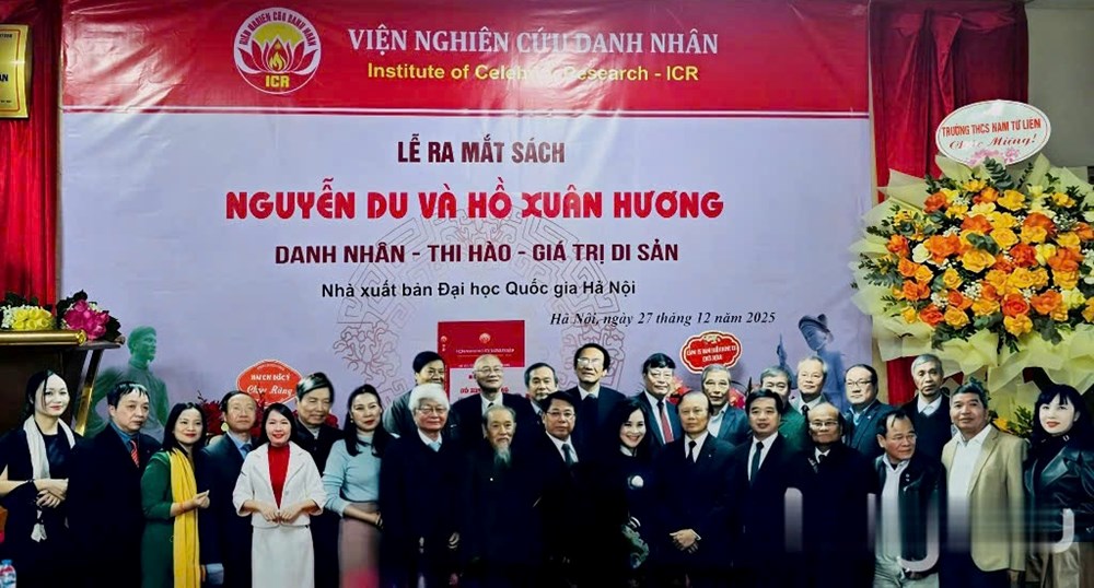 Ra mắt sách “Nguyễn Du và Hồ Xuân Hương: Danh nhân - Thi hào - Giá trị di sản“ - ảnh 2