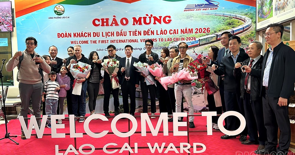 Chuyến tàu mở nhịp cho một năm du lịch khởi sắc - ảnh 3