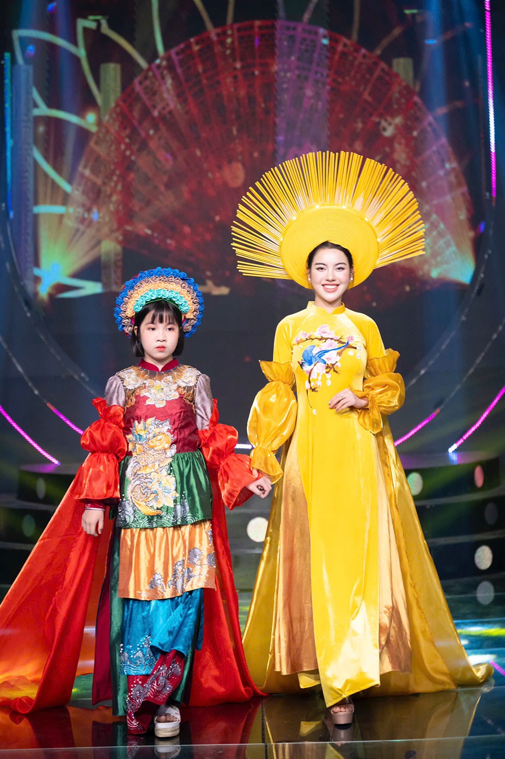 Một người trẻ lặng lẽ gìn giữ tinh hoa nghệ thuật truyền thống - ảnh 2