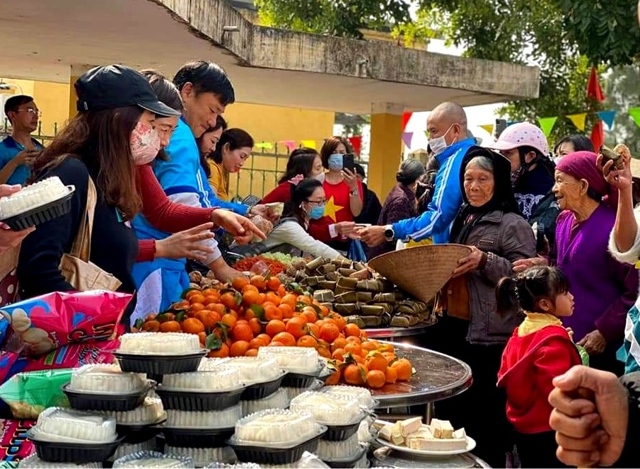 Chuẩn bị chu đáo để mọi người dân đều có Tết - ảnh 2