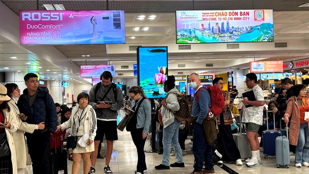 Kiến tạo không gian quảng cáo văn minh - ảnh 4