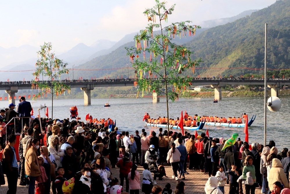 Phát huy giá trị di tích, hình thành thương hiệu du lịch đặc sắc cho Điện Biên - ảnh 3