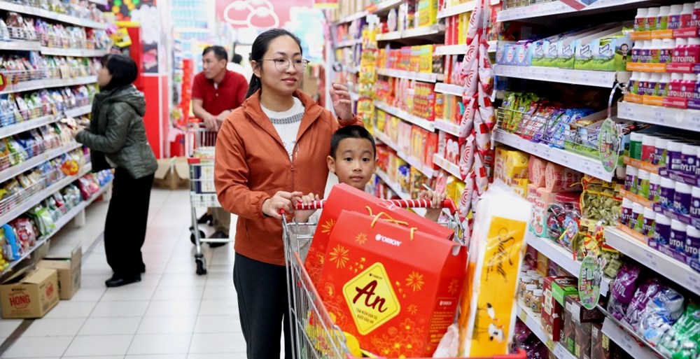 Quảng Ninh khuyến khích nhà hàng mở cửa xuyên Tết - ảnh 1