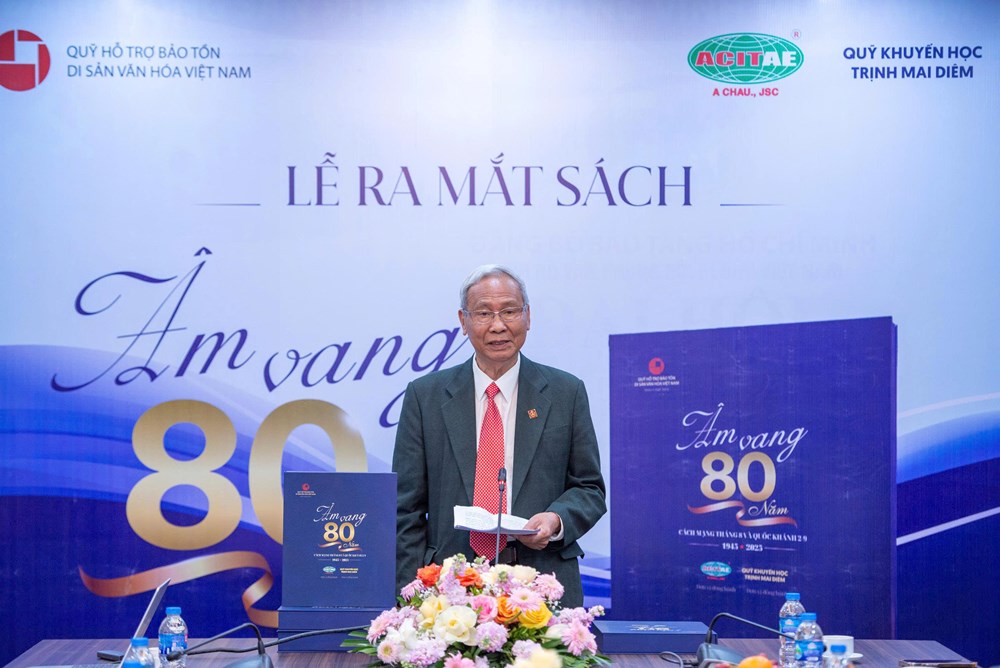 Ra mắt cuốn sách ảnh “Âm vang 80 năm Cách mạng Tháng Tám và Quốc khánh 2.9” - ảnh 1