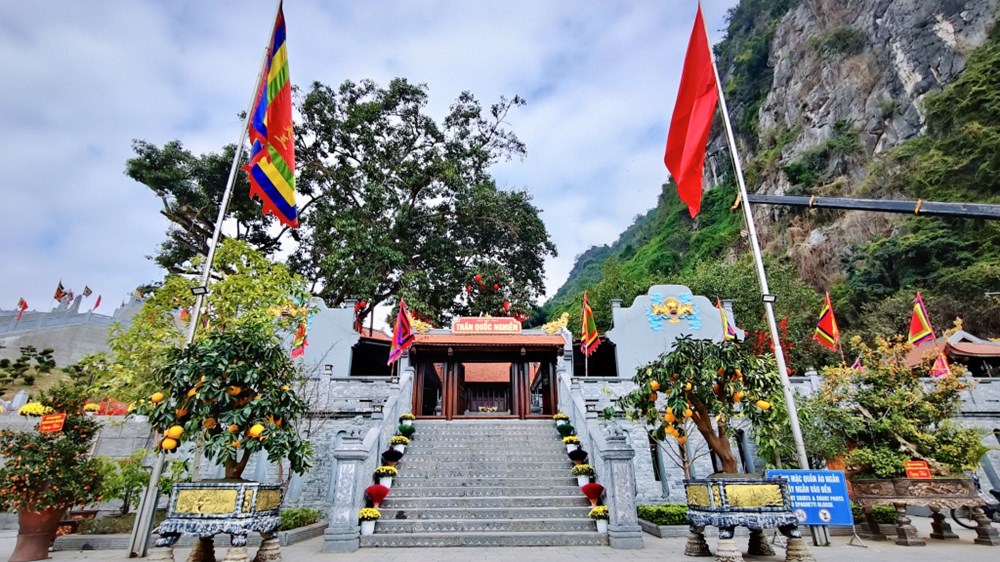 Quảng Ninh vẫn là điểm du xuân hàng đầu miền Bắc - ảnh 4