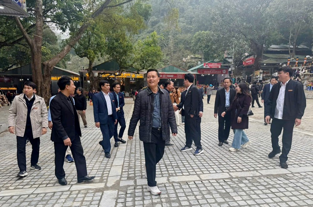 Theo chân đoàn kiểm tra thực địa mùa lễ hội tại chùa Hương  - ảnh 4