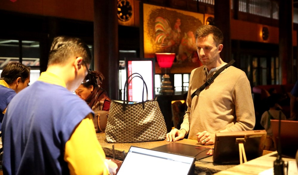 Quảng Ninh bứt tốc du lịch Tết: 7 ngày đón gần 800.000 lượt khách - ảnh 3