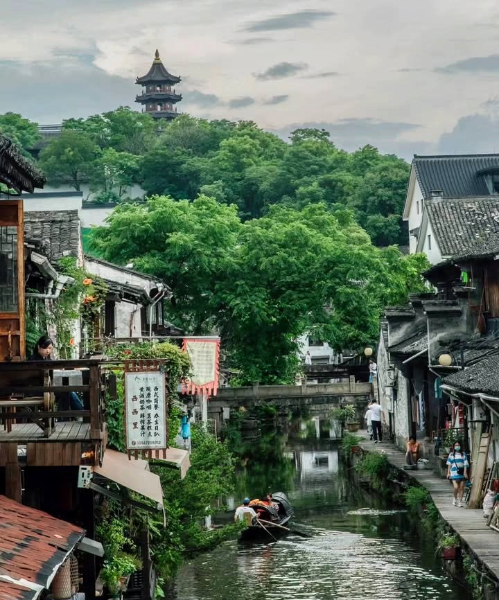 Trung Quốc vượt mốc 8 tỉ nhân dân tệ doanh thu phòng vé - ảnh 4