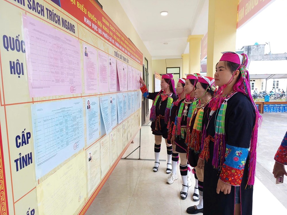 Quảng Ninh: Hơn một triệu cử tri nô nức trong Ngày hội non sông - ảnh 15