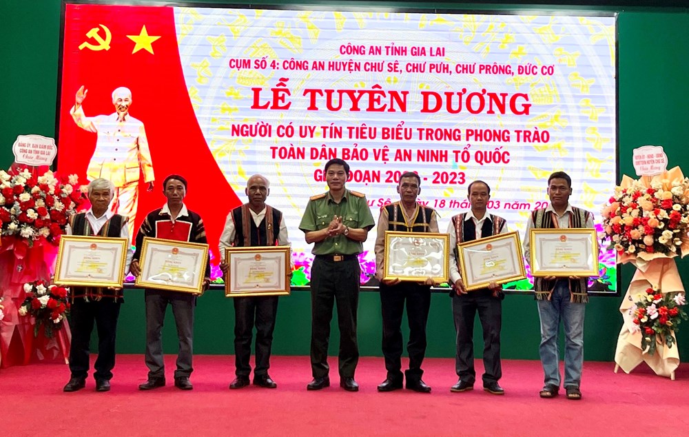 Trol Đeng - Vững như cây lớn trên rừng - ảnh 3