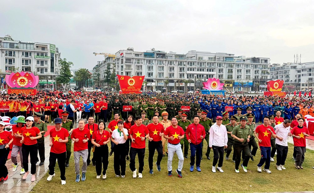 Hơn 34.000 người hưởng ứng Ngày chạy Olympic tại Quảng Ninh - ảnh 6