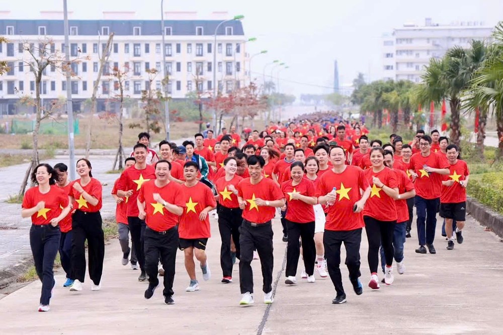 Hơn 34.000 người hưởng ứng Ngày chạy Olympic tại Quảng Ninh - ảnh 15