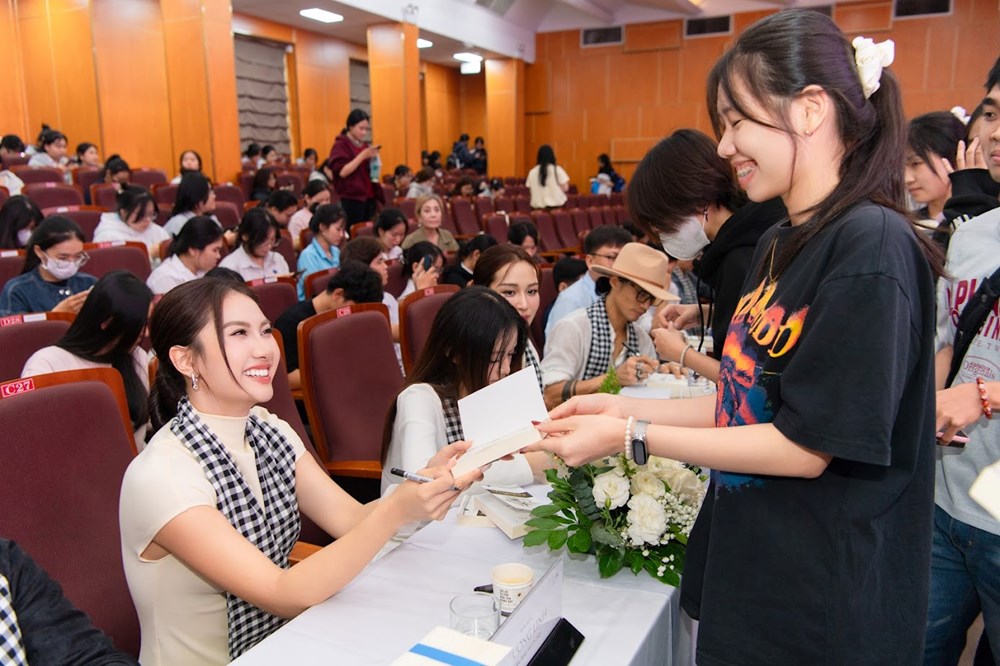 Hành trình từ những cuốn sách đến khát vọng kiến tạo tương lai - ảnh 7