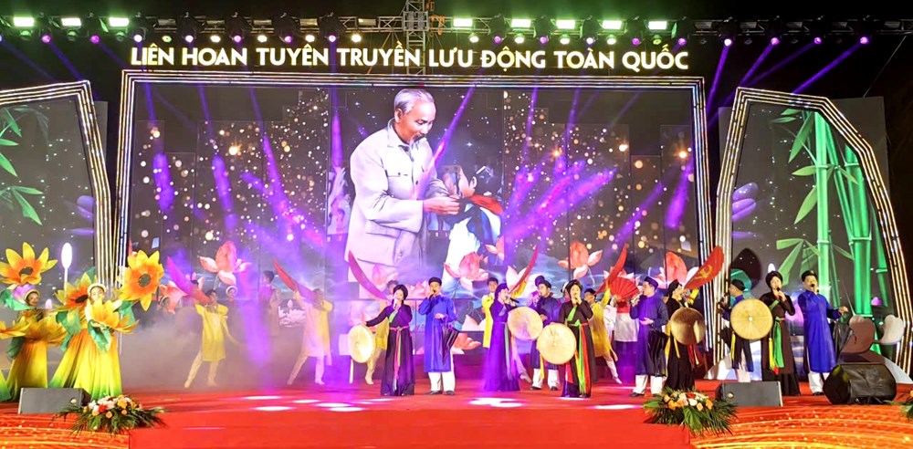 Liên hoan Tuyên truyền lưu động toàn quốc: Tuyên truyền cơ sở - “mạch dẫn” niềm tin - ảnh 13