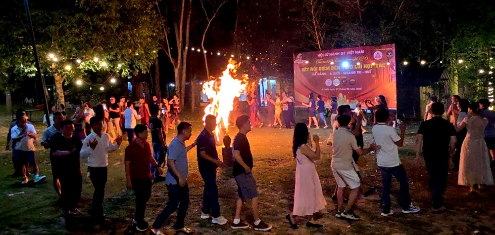 Hát dưới ánh trăng tan ở A Lưới - ảnh 3