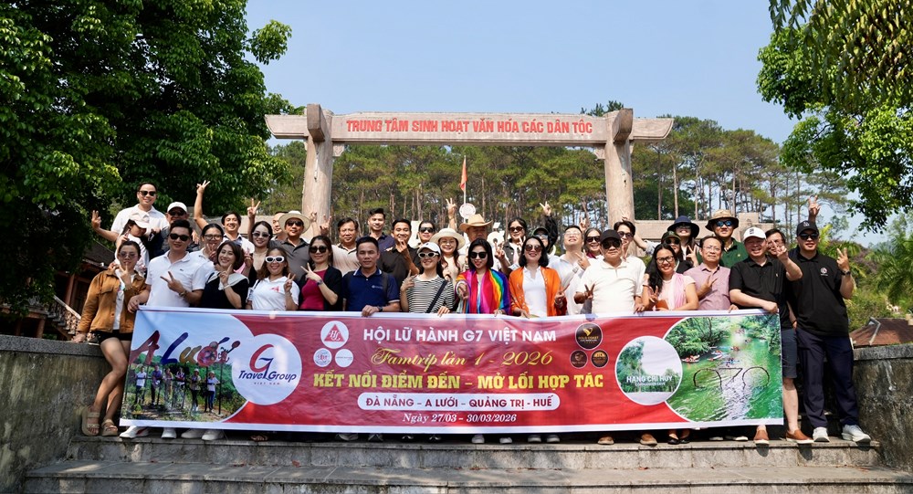 Hát dưới ánh trăng tan ở A Lưới - ảnh 1