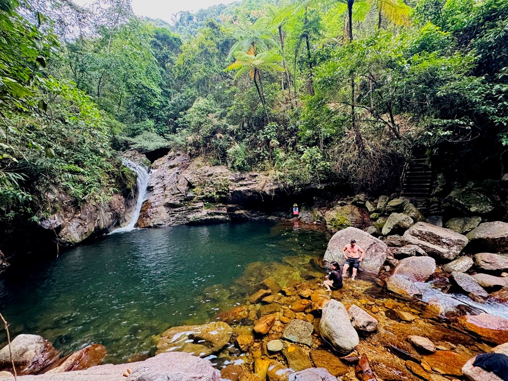 Hát dưới ánh trăng tan ở A Lưới - ảnh 4