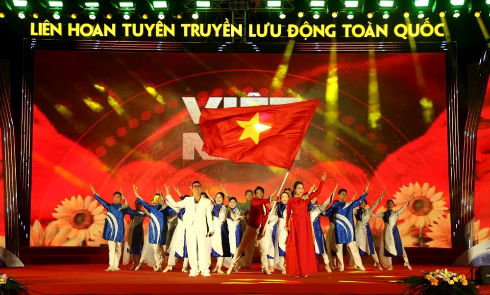 Bế mạc Liên hoan Tuyên truyền lưu động toàn quốc - ảnh 4